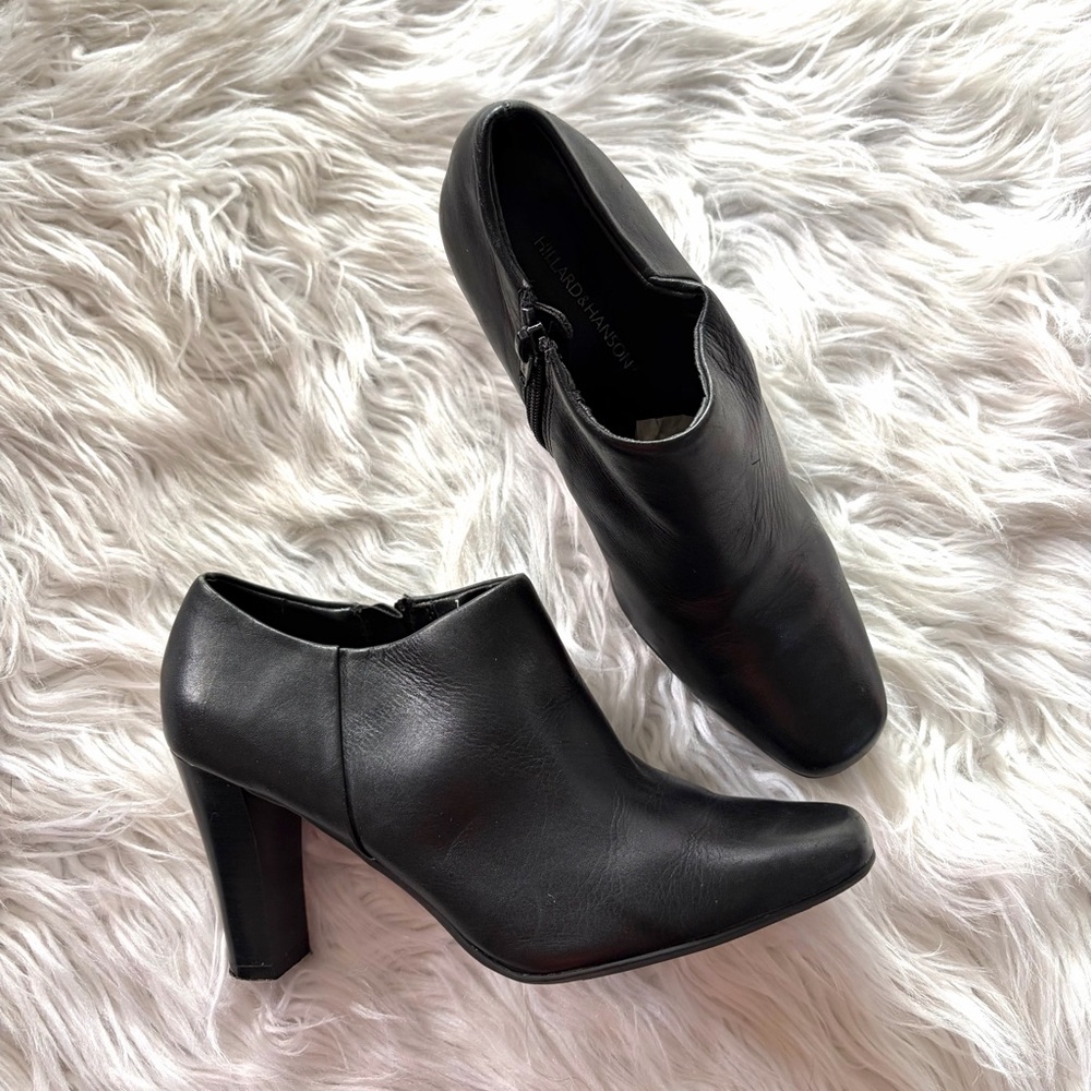 Hillard & Hanson Black Heeled Boots size 7